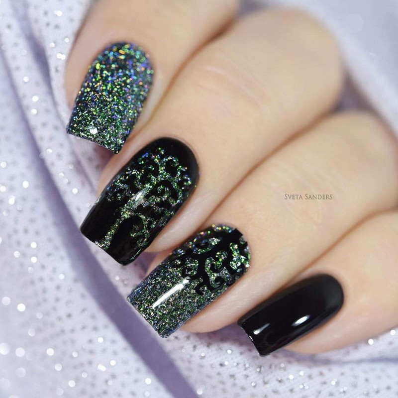 Whats Up Nails - Scary Tree Vinyl Stencils for Nail