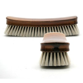 DOJA Barcelona Synthetic Hair Clothes Brush Scrubbing Brush Hand Scrubber Leather Brush Filigree Clothes Brush Lint Remover Cleaning Brush Shoes, Carpet, Sofa, Upholstery, Clothes