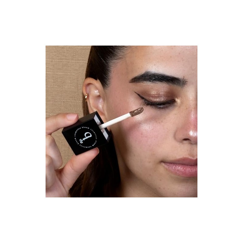 Bloóm Cosmetics, Iluminador Líquido Multiusos Duradero a Prueba de Agua