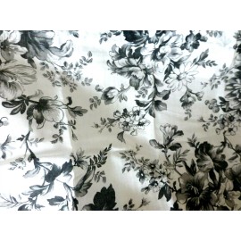 J. C. Penney  JCP HOME EXPRESSIONS 2 PK FRENCH TOILE PANELS CURTAIN  42" W X 84" L  NEW $200