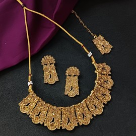 Efulgenz Indian Jewelry Sets for Women Bollywood Crystal Rhinestone Choker Necklace Earrings Maang Tikka Head Chain Bridal Wedding Jewelry for Women