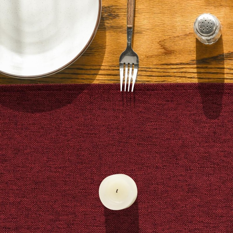 Artoid Mode Red Christmas Table Runner, Seasonal Fall Winter Machine