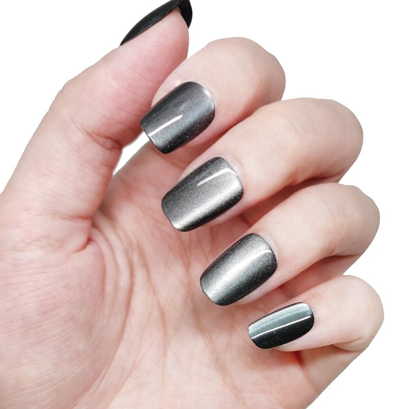 Cat Eye Nails Short Squoval, Shimmery Black, Small Size Press