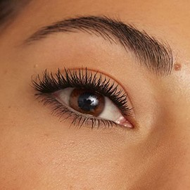 3INA MAKEUP - The 24h Level Up Mascara 900 - Máscara de Pestañas Negra para Dar Volumen y Longitud - Máscara con Efecto Pestañas Postizas - Máscara Apta Para Ojos Sensibles - Vegan - Cruelty Free
