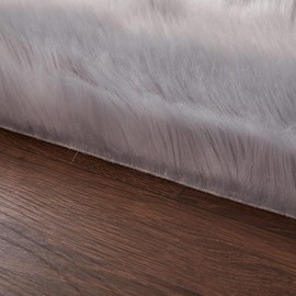 Cumay Super Soft Fluffy Faux Sheepskin Rug, Shaggy Silky Plush Carpet For Bedrooms Rugs Living Room Kids Rooms Decor Bedside Rugs (Gray, 27.5 x 53.1 inch)