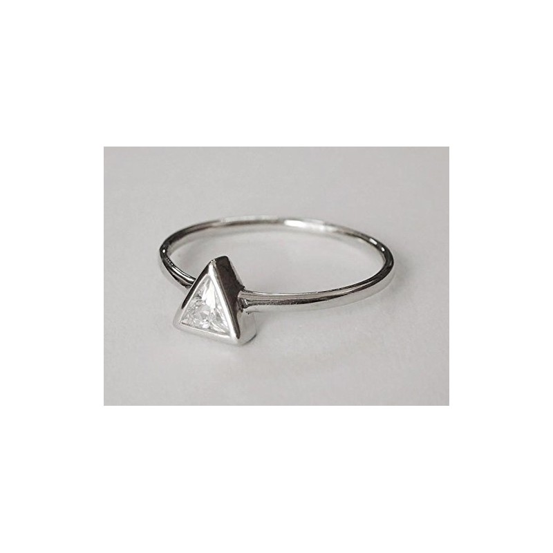 Sovats Women's Classic Solitaire Square Ring, Silver