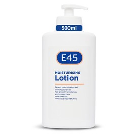 E45 Moisturising Lotion 500 ml - Body Lotion - Daily Moisturising Cream for Dry Skin and Sensitive Skin - Protects Against Dryness, Reduces Redness and Dandruff