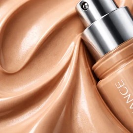 / Base De Maquillaje Líquida Revlon Illuminance
