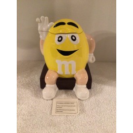 M & M *NEW* VTG BENJAMIN MEDWIN 2000 M &M CANDY YELLOW NUTS COOKIE JAR CERAMIC COLLECT