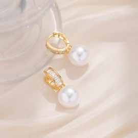 JoyToGo Elegant Drop White Pearl Earrings Stud Hypoallergenic for Women Bridal Bridesmaid, Affordable Wedding Guest Earrings or Mother of the Bride Prom Birthday Gifts (White)