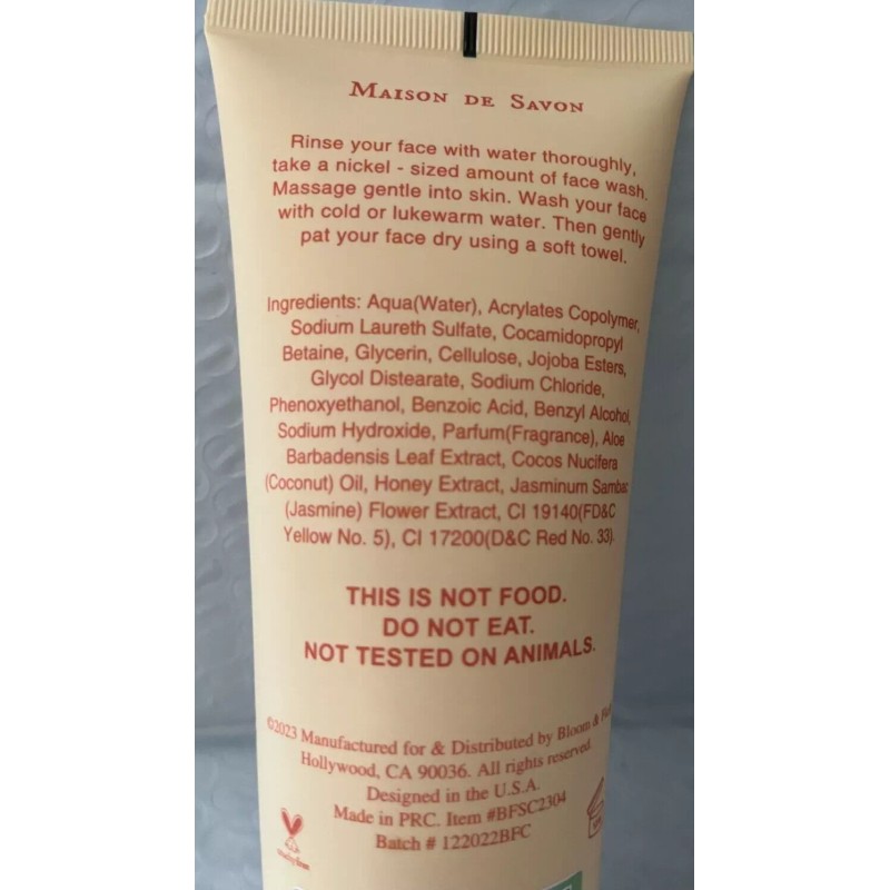 BLOOM&FIELD MANUKA HONEY DAILY FACE WASH &SCRUB DEEP CLEANSING EXFOLIANT