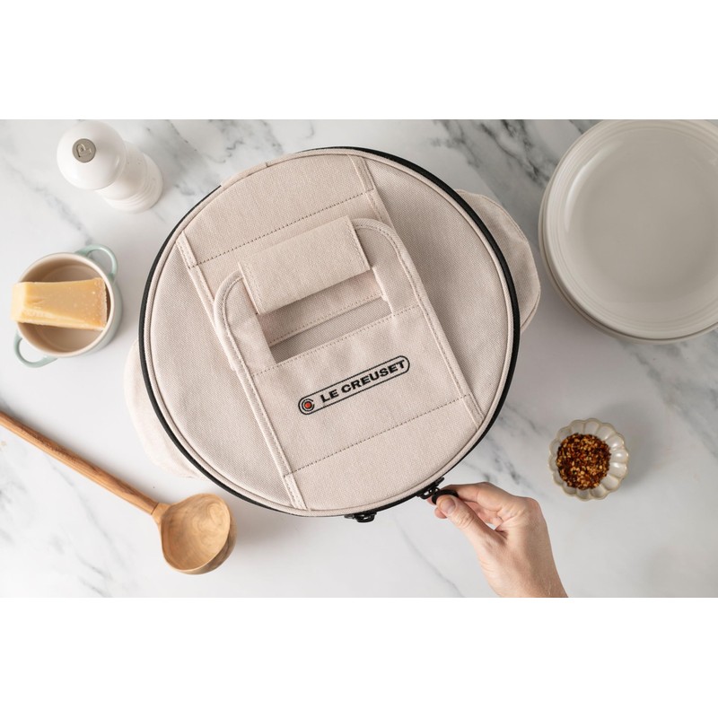 Le Creuset Round Dutch Oven Tote Bag, 15 in., Ecru