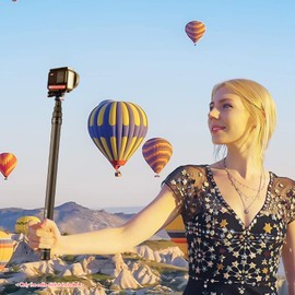 Andoer Einstellbare Verlängerungsstange, Kohlefaser Selfie Stick 1,5 m mit 1/4 Zoll Schraube für Insta360 One X/One X2 / One R Panoramakamer-Action-Kamera