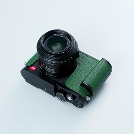 Camera Half Case for Leica Q3,SIUTATDSH Vintage Metal Genuine Leather Camera Protective Cases Stylish Portable Shockproof (GgreenD)