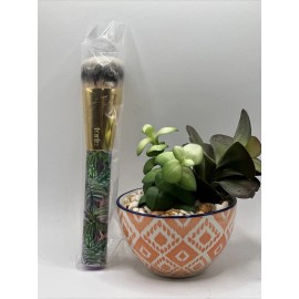 Tarte Foundcealer Foundation Brush New In Plastic
