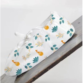 Losuya 40pcs 20 Pairs Shoe Covers Disposable Non-Slip Non-Woven Fabric Boot Covers for Indoor Boot Shoes Cover Protector Covers