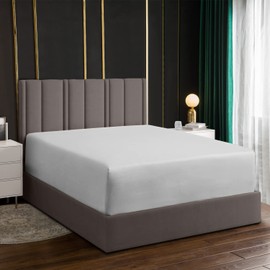 Lazzaro Home bed sheets Fitted sheet Extra Deep Pocket (40 cm) Easy Care Soft Brushed Microfibre Fabric Shrinkage and Fade Resistant (Double (135 x 190 cm), Light Grey)