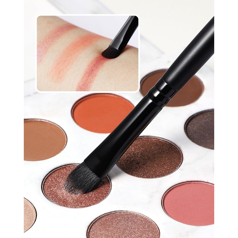 EIGSHOW メイクブラシ 5 本セット、必須メイクブラシ、毎日のメイクのための毎日のメイクブラシセット ファンデーションブラシ、アイシャドウブラシ、アイライナーブラシ(ブラック)