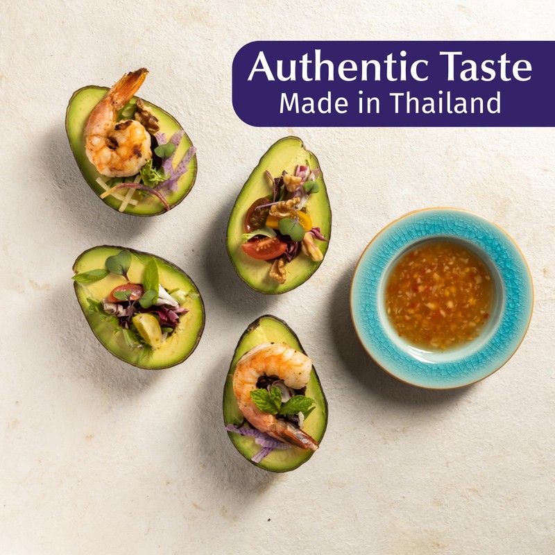 WATCHAREE Thai Sweet Chili & Ginger Cooking Sauce, 8.1 OZ