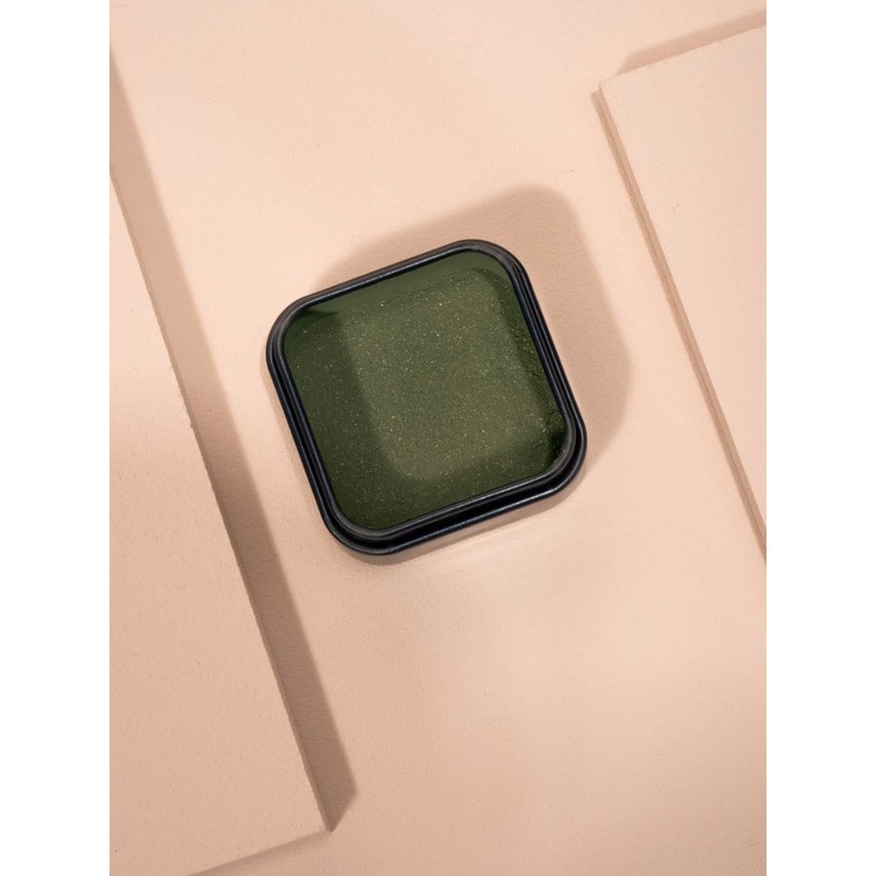 Eyeshadow Sigourney (Dark Green) Refill, Highly Pigmented, Eye Shadow, Does