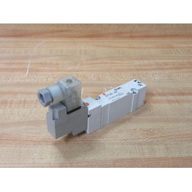 SMC SY7140-3DZ Valve SY71403DZ