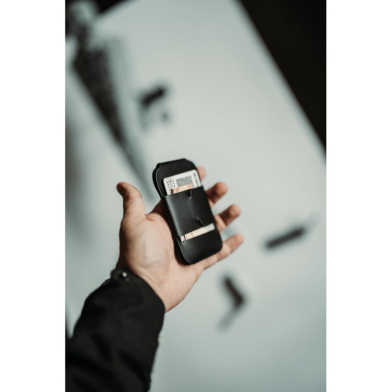 Lo Esencial Tarjetero de Piel Genuina Assembly Cardholder con 2