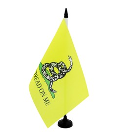 AZ FLAG - Gadsden Who Won't Step On Me Table Flag 8.25 x 5.5 inches - Dont Tread On Me Office Small Flag 100% Polyester with 25 cm Flag Pole and Black Plastic Base