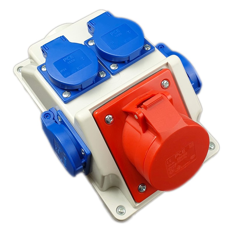 RoadEu Combination Wall Socket 16 A 5P with 4 x