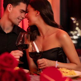 SODLYUE Valentines Day Gift Heart Bracelet Valentines Day Bracelet Valentine Bracelet for Daughter Mom Women Wife Lover,Pink, Stone, no gemstone