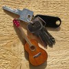 FTWDesign Acoustic Guitar Keyring, brown