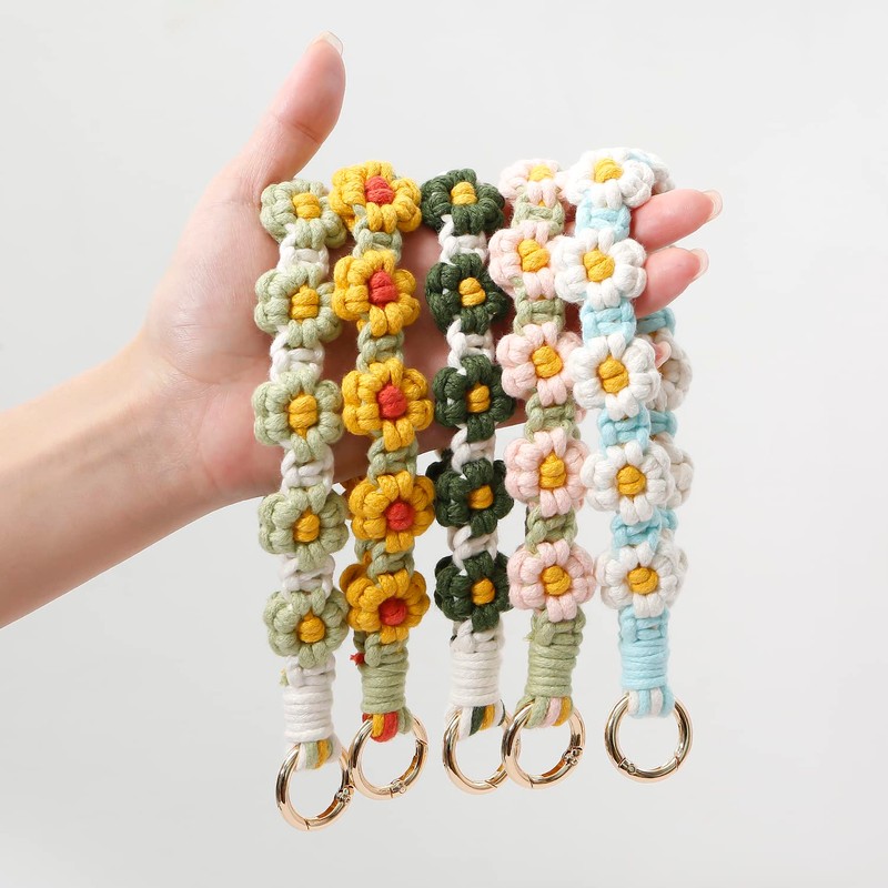 AOKSUNOVA Key Ring Band Macrame Lanyard Short Key Pendant Girls