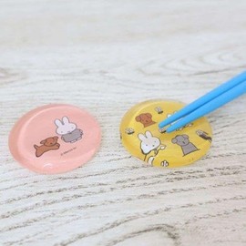 Marimo Craft DBM-1928 MIFFY & SNUFFY Glass Chopsticks Rest Pink Φ1.5 inches (3.85 cm)