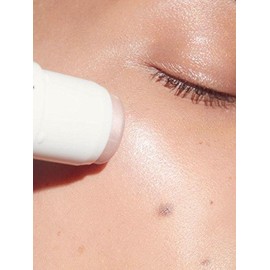 GLOSSIER- Haloscope in Moonstone- Dew Effect Highlighter 5.5g