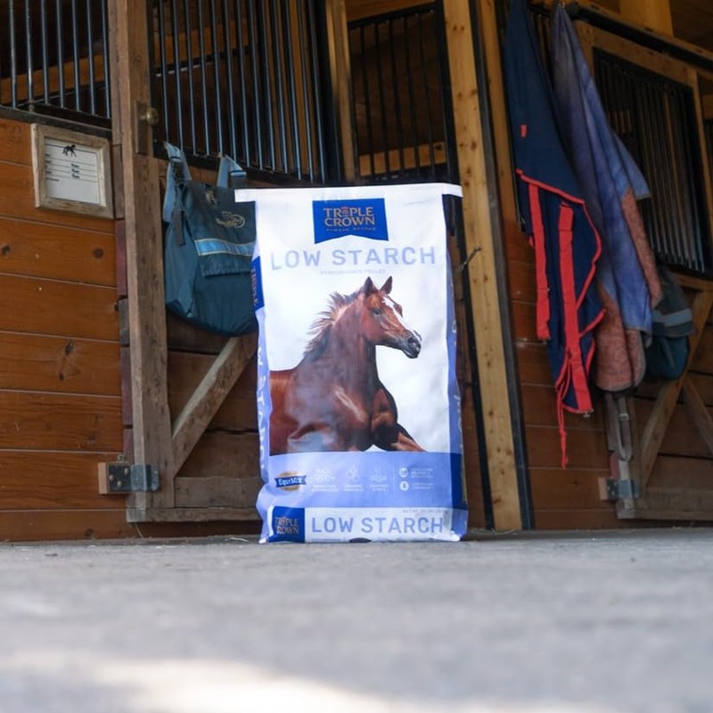 Triple Crown Low Starch, Low Sugar Horse Feed, 50 lbs