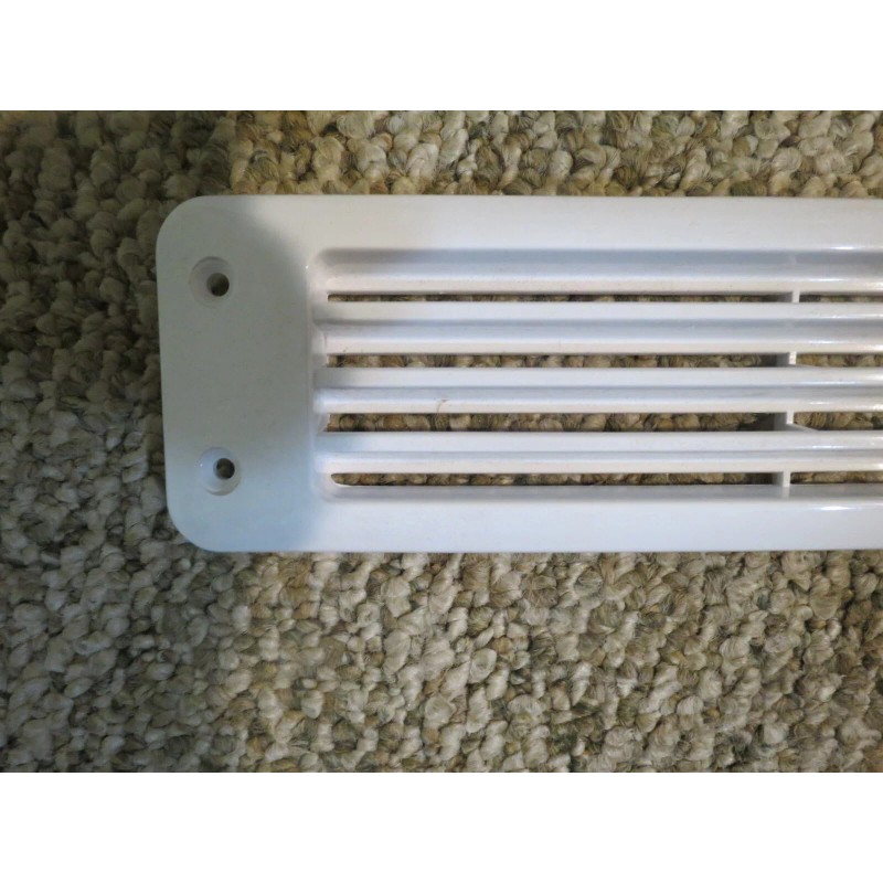 GRADY WHITE **OEM**FLUSH LOUVERED VENT "WHITE" 17-1/2" x 2-3/4" Flange