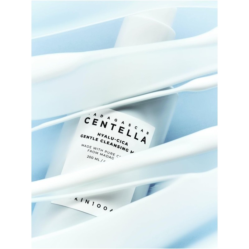 SKIN1004 HYALU - CICA GENTLE CLEANSING MILK