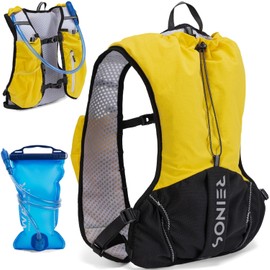 Running Vest for Women and Men Lightweight Hydration Backpack Pack with 1.5L Water Bladder Bag Running Gear Accessories for Hiking Trail Cycling Marathon (Yellow)