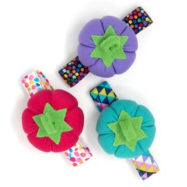 Dritz Wrist Tomato Adjustable Strap, Assorted Colors, Purple & Teal, One Size Fits All, 1 Count Pin Cushion, Pink, Purple, Teal