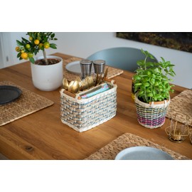 Decorasian Rattan Cutlery Holder - Braided Cutlery Basket for the Table - Table Butler for Cutlery and Utensils with Dividers