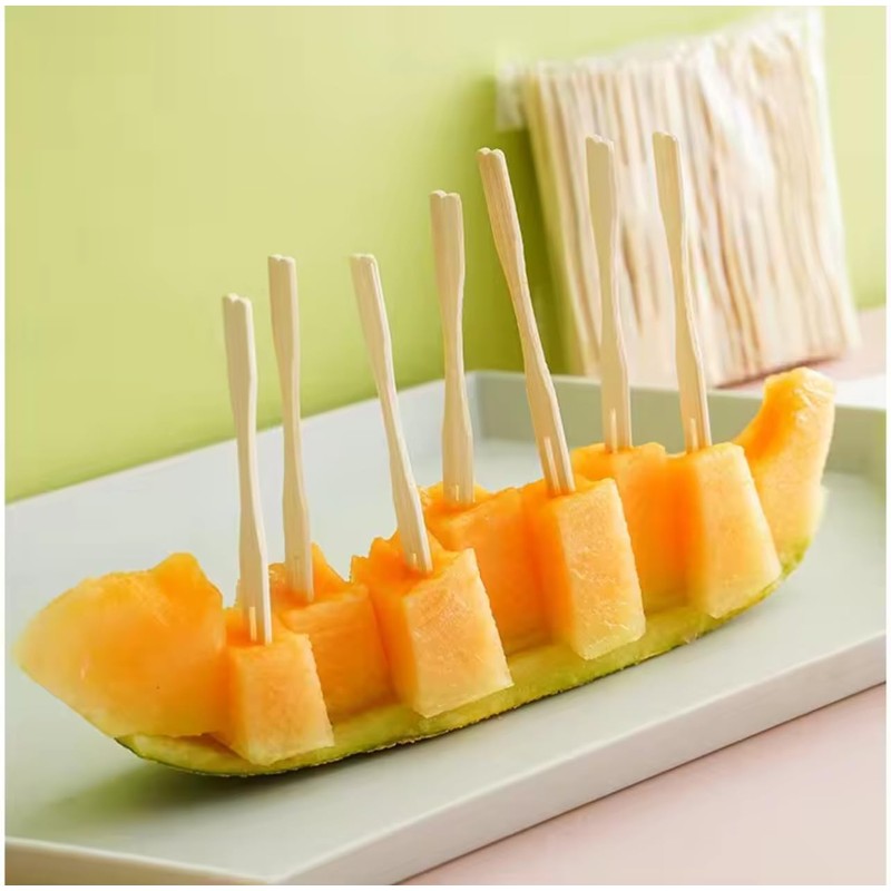 Whispering Fantasy 100pcs 9cm Wooden Fruit Forks, Disposable Wooden Forks