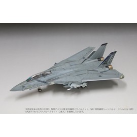 FineMolds 1/72 Jet Aircraft Series American F-14B Tomcat™ VF-143 Pukin Dogs Plastic Model FF01 (Airplane)
