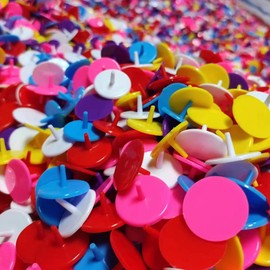 NHBETYS 60 pcs Golf Ball Position Markers, Plastic Flat Round Golf Marker Diameter 24mm Multi-color Ball Mark Tool for Driving Ranges, Instructors, Players(multicolor)