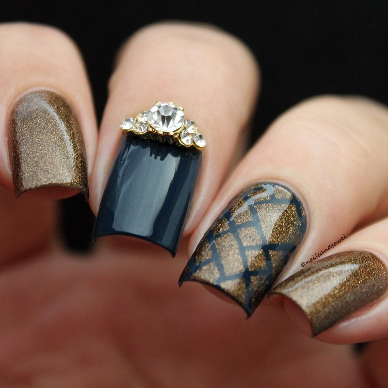 Whats Up Nails - Stained Glass Vinyl Stencils for Nail