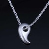 Ryuzu 950 Silver Men’s Three Sacred Treasures Pendant, Yashakui Magatama