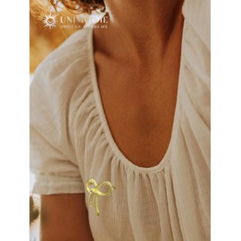 Unimooie Ribbon Knot Brooch for Women Bow Brooch Chinese Knot Brooch Gift Scarf Coat Brooch, Metal, crystal