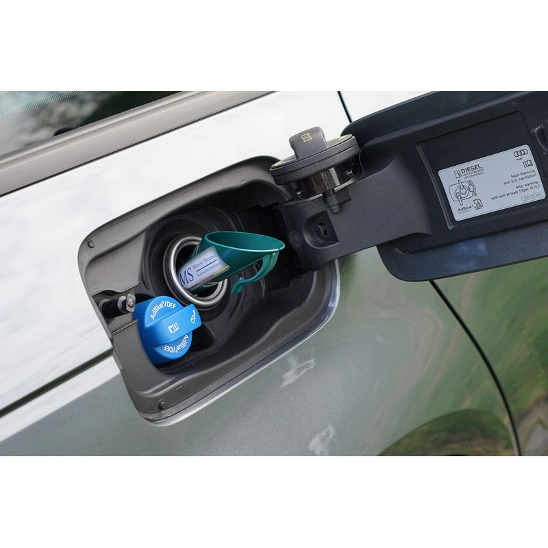 Diesel Filling Funnel for Refueling Diesel Vehicles with Misrefueling Protection