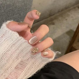 Short Press on Nails Square Fake Nails Glitter with Rhinestone Design Acrylic False Nails Artificial Nails Glossy Glue on Nails Stick on Nails for Women Girls Manicure Decoration 24Pcs