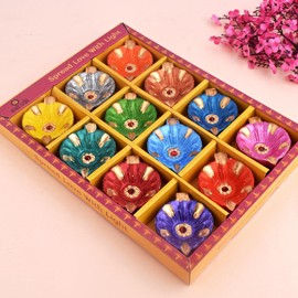 SATVIK 12 Pc Multicolor Clay Diya Terracotta Dia Traditional Puja Vilakku Oil Lamp Natural Mitti Diya Tea Light Welcome Diwali Deepawali Navratri Pooja Décorations Indian Housewarming Return Gift Item