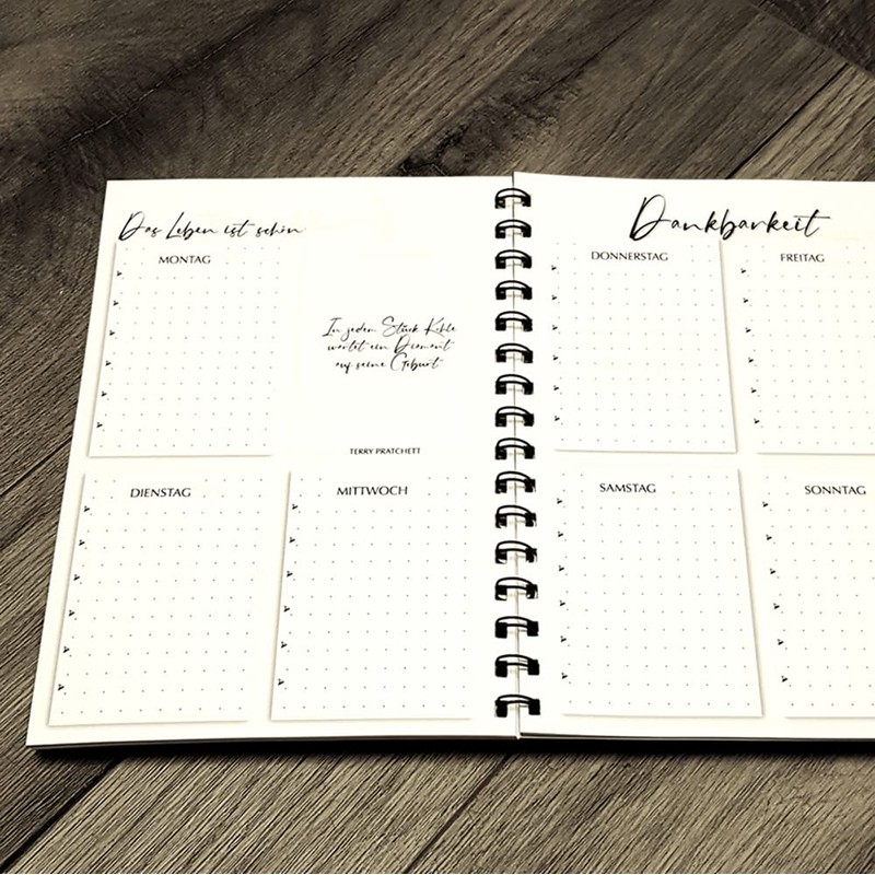 Dankbarkeitstagebuch von LeMon, 1 Woche pro Doppelseite, spiralisiert