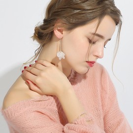 Merdia Dangle Earrings Synthetic Resin Petals Drop Long Earring For Women, Metal Synthetic Resin